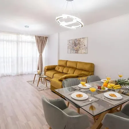 Apartment Near The Centre + Free Parking Malaga