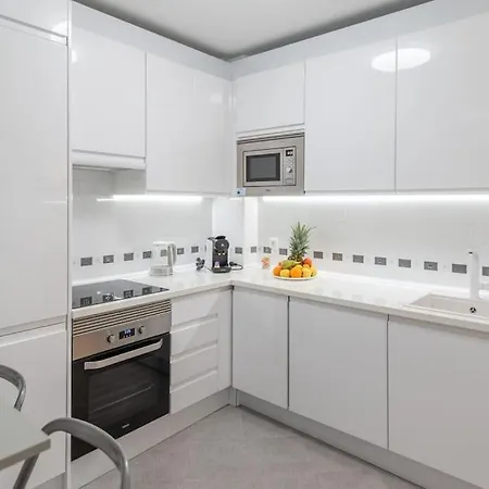 Near The Centre + Free Parking Apartment Malaga